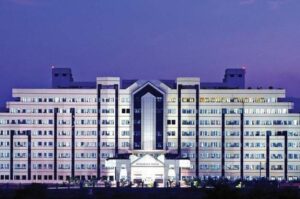 view of a top college in Chennai, VIT university ,highlighted by Hari Educational Consultancy